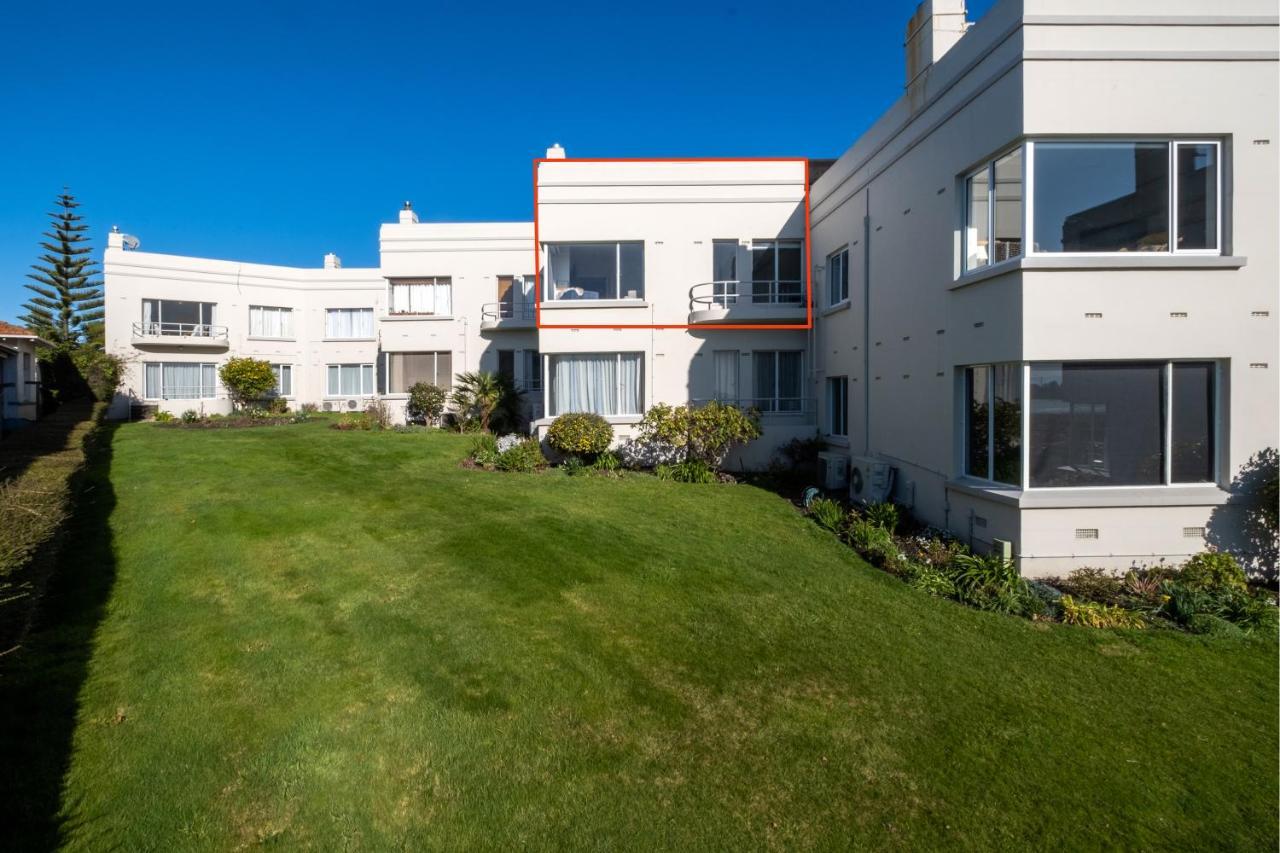 Art Deco Beauty On The Bay Hill Lägenhet Timaru Exteriör bild
